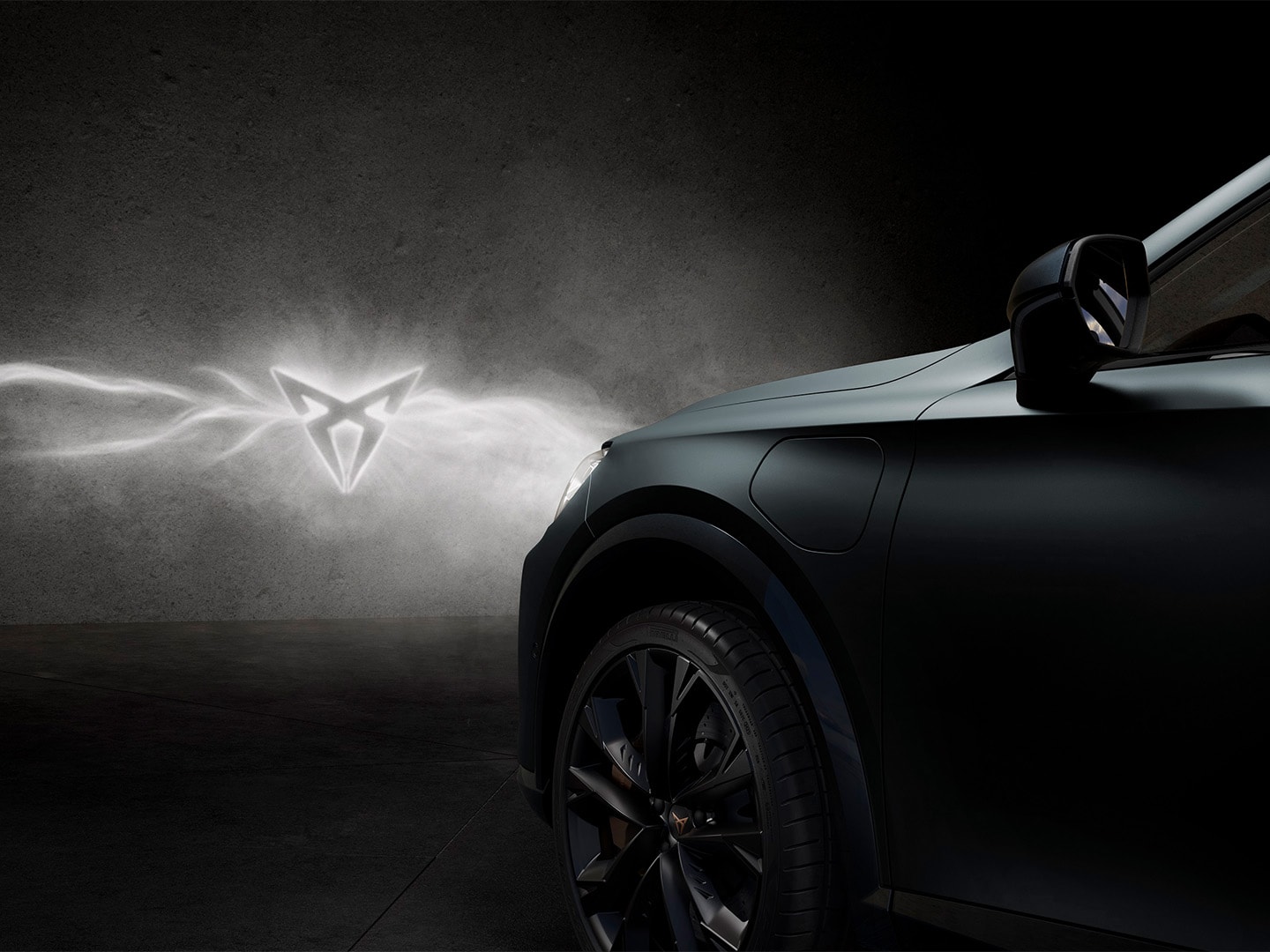 CUPRA Formentor in century bronze matt, copper accent wheels, pure performance CUPRA Matrix led lights, headlights with the distinctive triangle eye CUPRA signature.