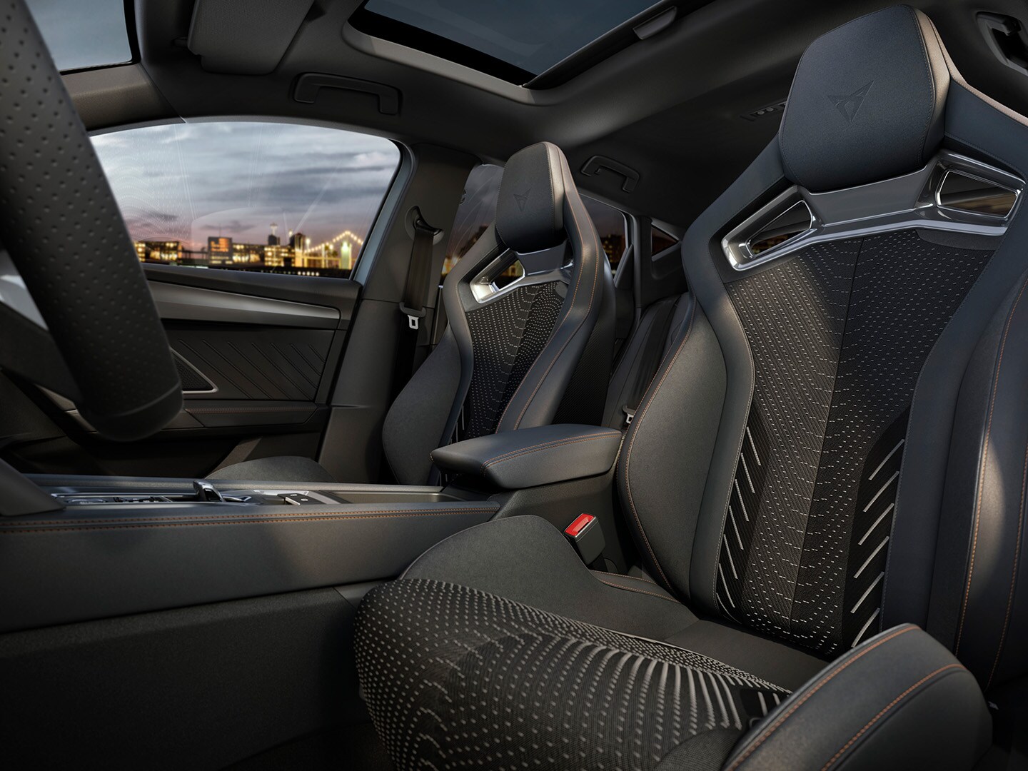 Shot showcasing the cup bucket seats featured in the Extreme pack, available for the CUPRA Leon.