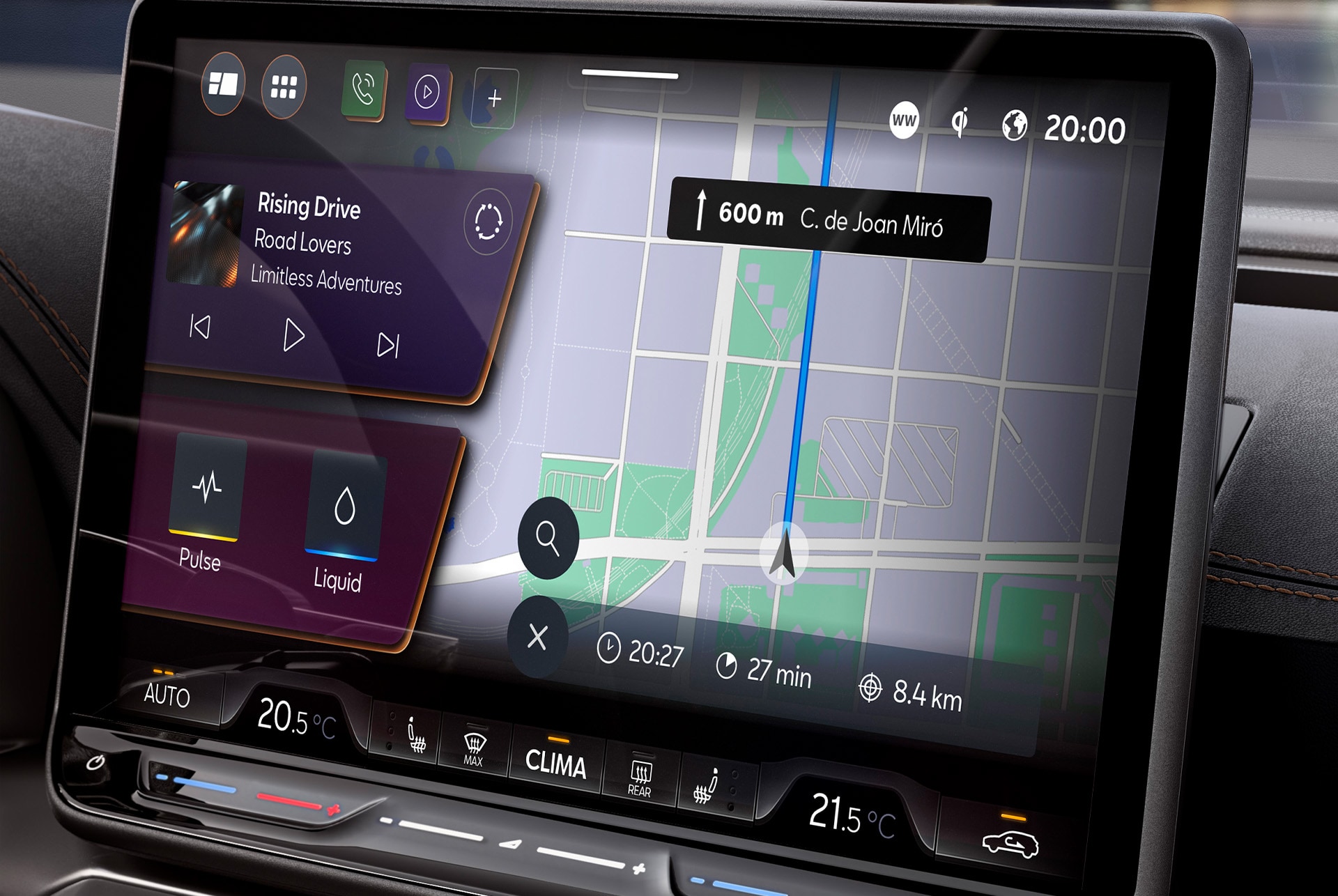 Cupra Leon dashboard view, infotainment system screen with CUPRA CONNECT, for finding PHEV charging stations, live traffic alerts, charging stations and finding car parks.