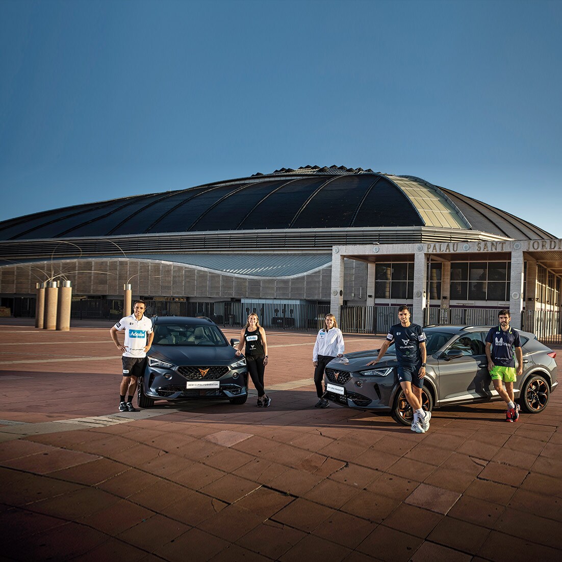 cupra-formentor-with-cupra-tribe-ambasadors